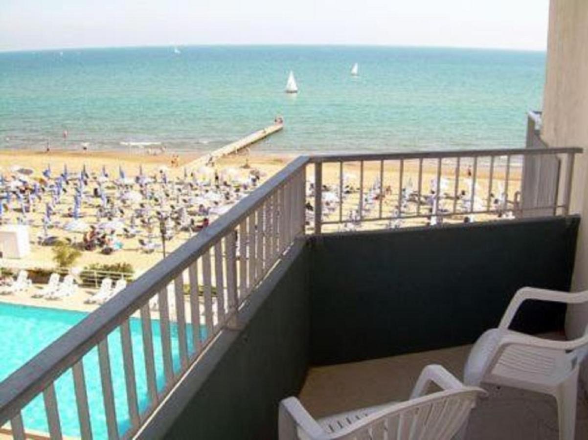 Hotel Condor Lido di Jesolo Exterior photo
