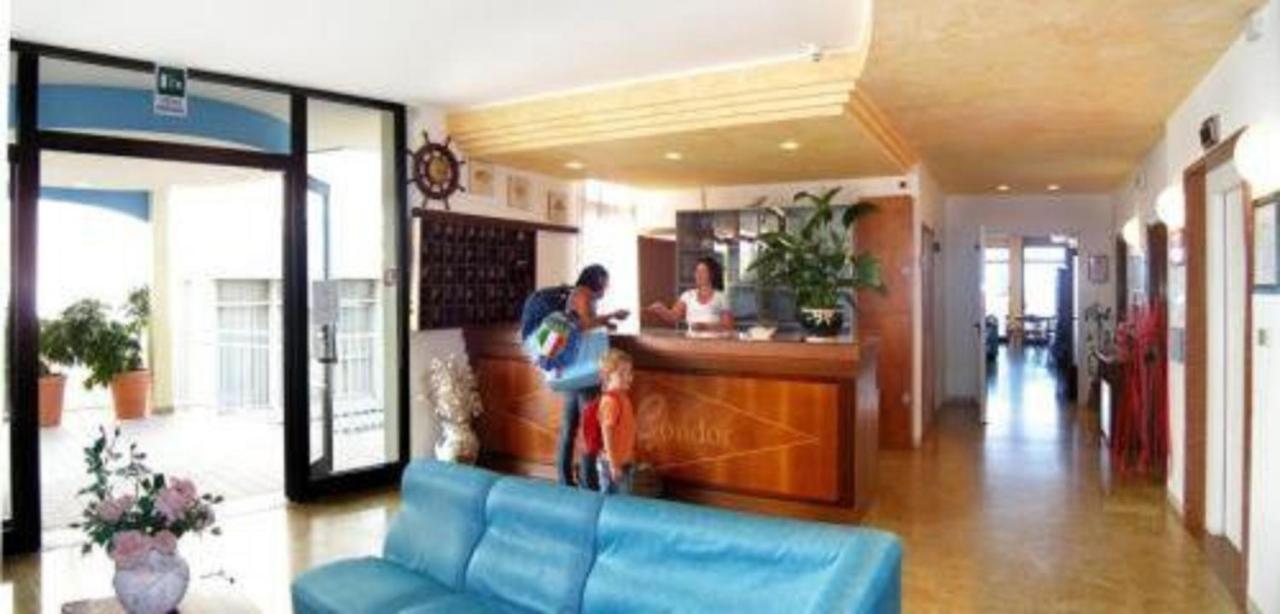 Hotel Condor Lido di Jesolo Exterior photo